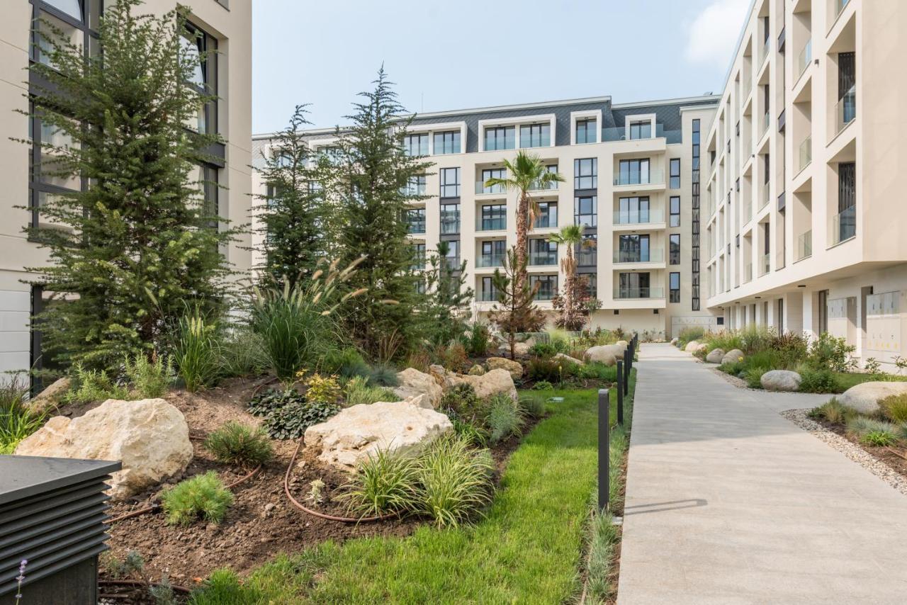 Apartment B - Lifestyle Holiday Святые Константин и Елена Экстерьер фото