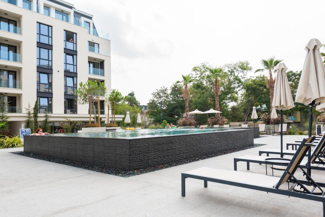 Apartment B - Lifestyle Holiday Святые Константин и Елена Экстерьер фото